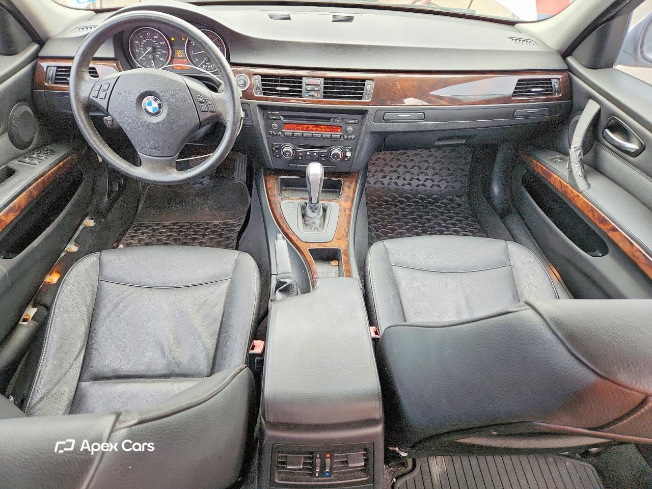 BMW Series 3 2010