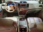 Toyota Sienna 2012