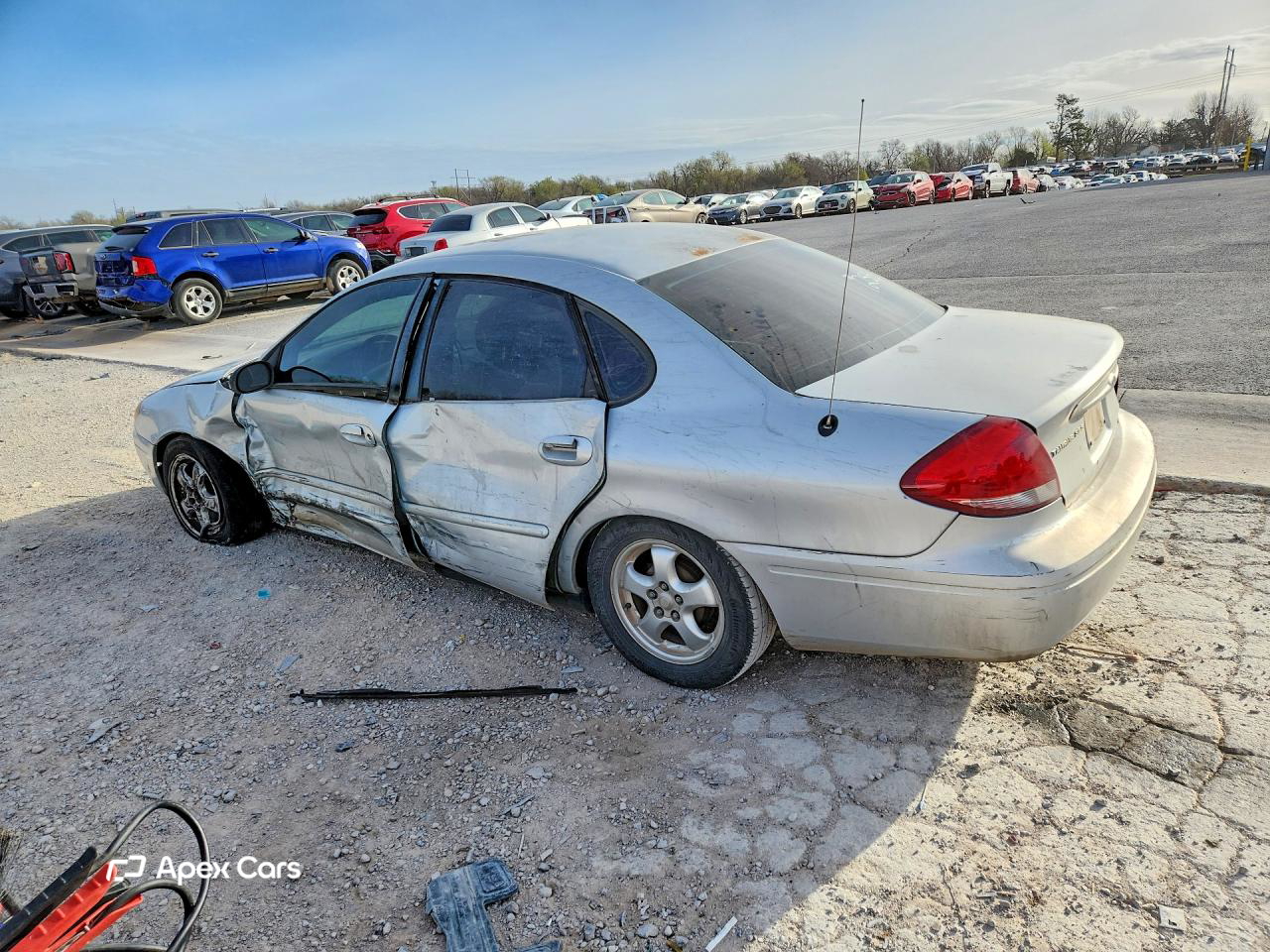 Ford Taurus 2004