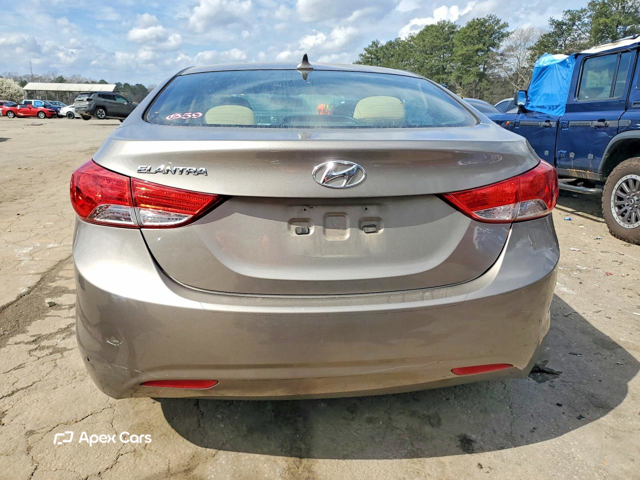 Hyundai Elantra 2013