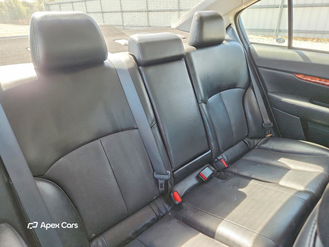 Subaru Legacy 2012