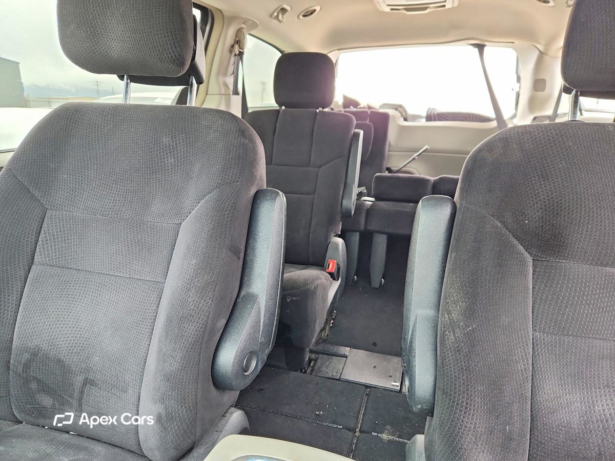 Dodge Caravan 2011