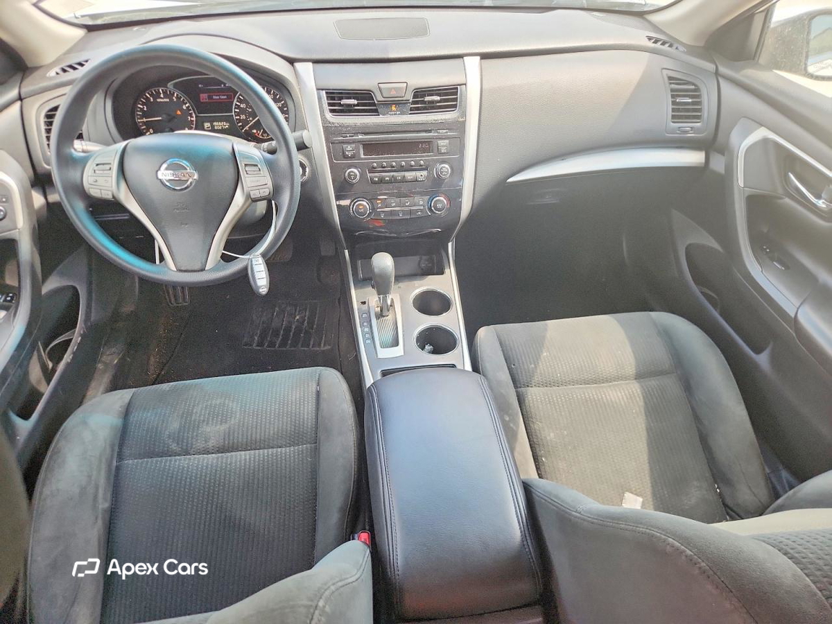Nissan Altima 2015