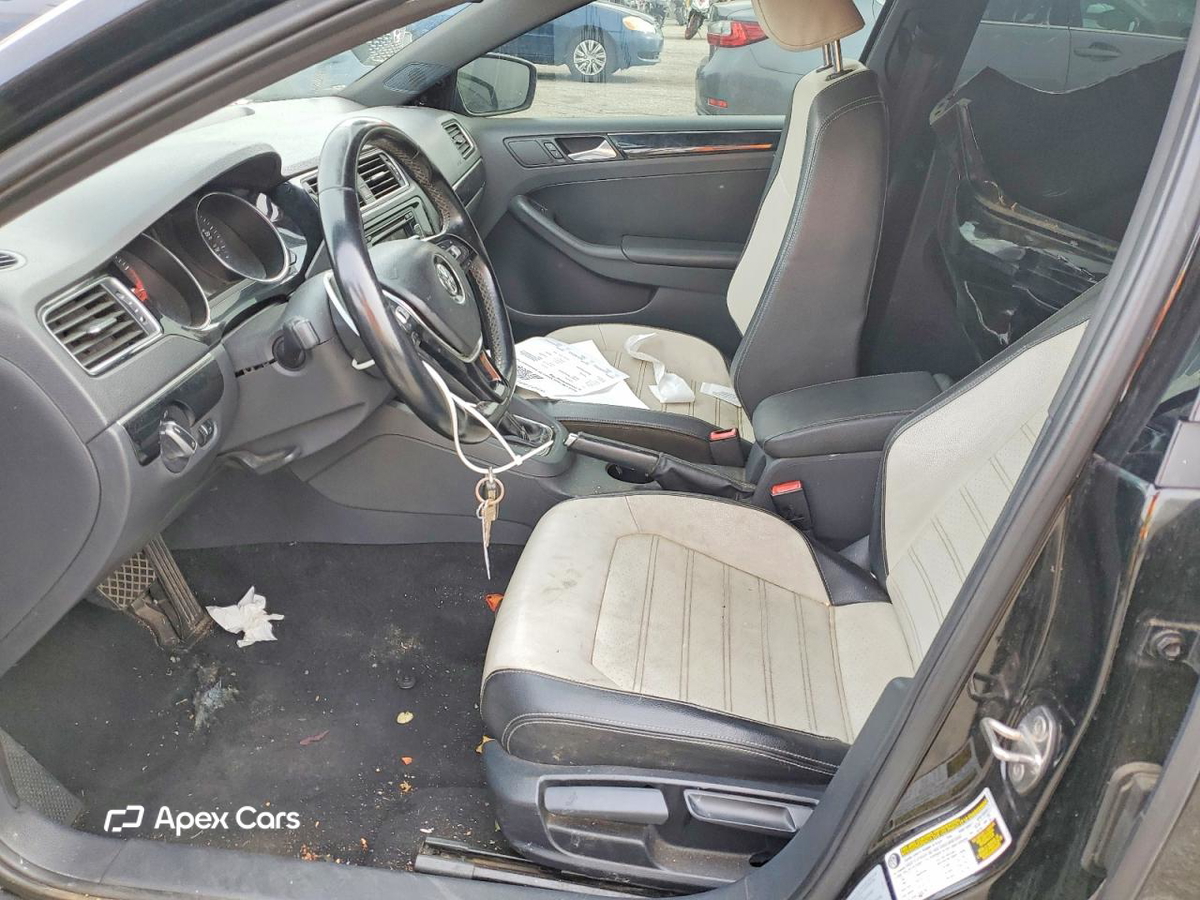 Volkswagen Jetta 2015