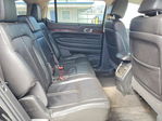 Lincoln MKT 2010