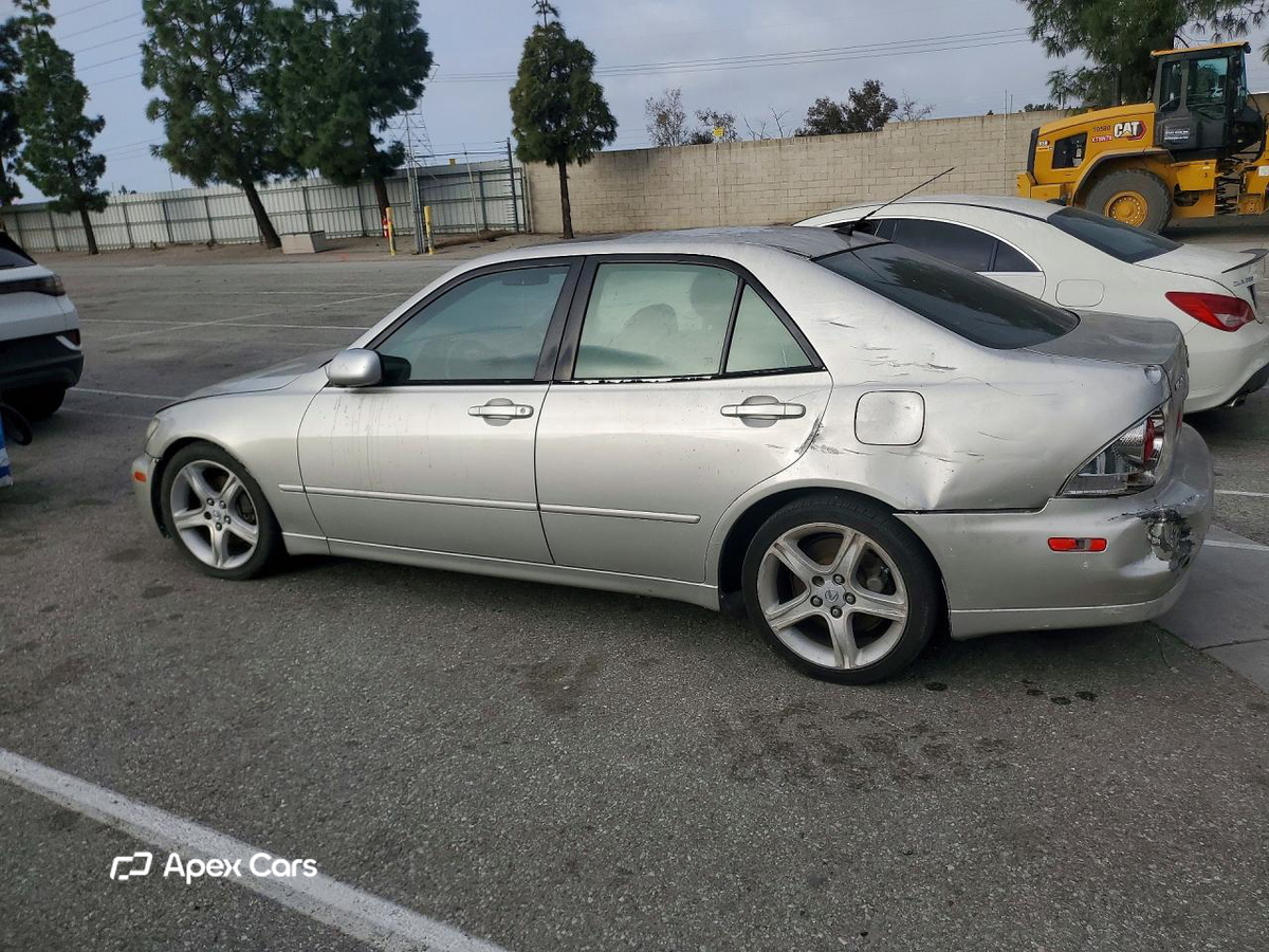 Lexus IS 2001