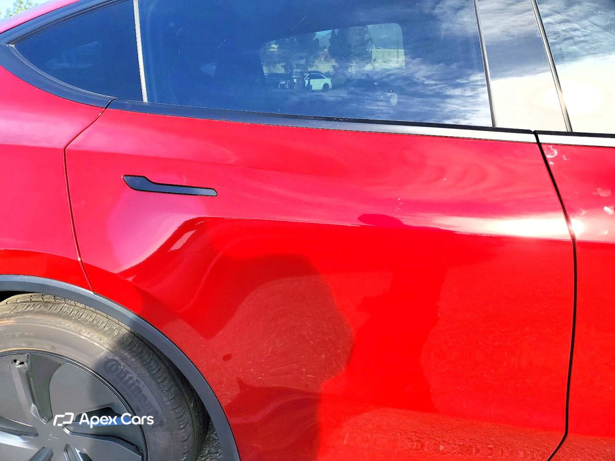 Tesla Model Y 2026