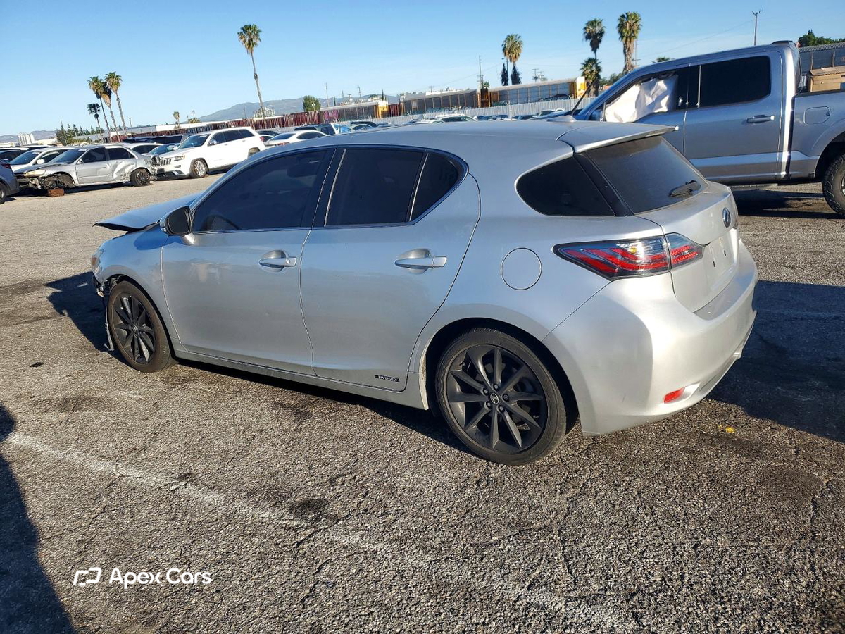 Lexus CT 2013