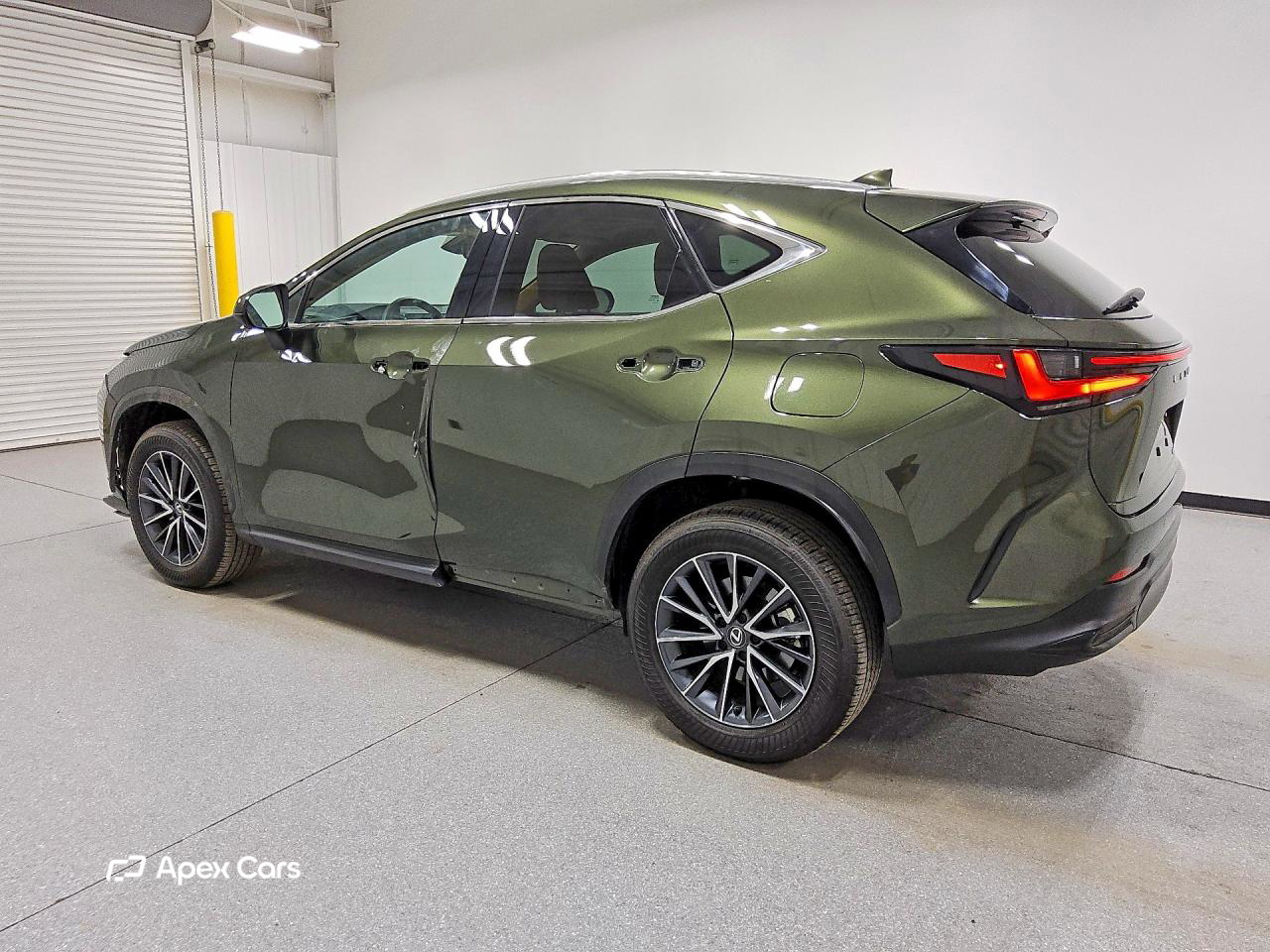 Lexus NX 2025