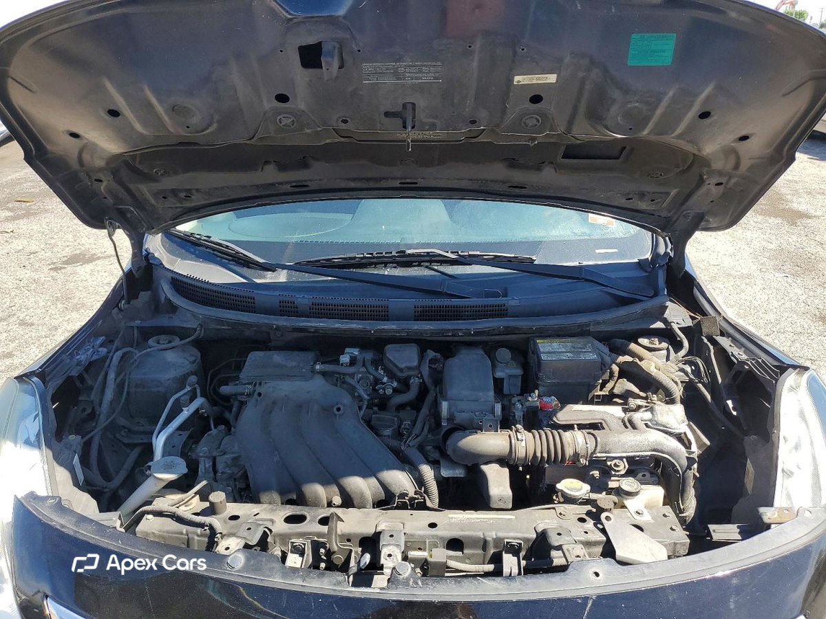 Nissan Versa 2016