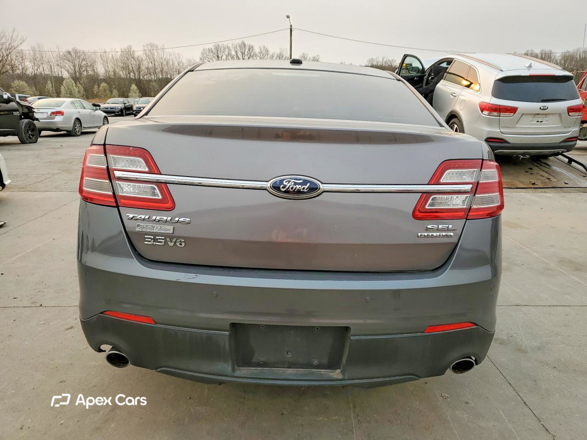 Ford Taurus 2013
