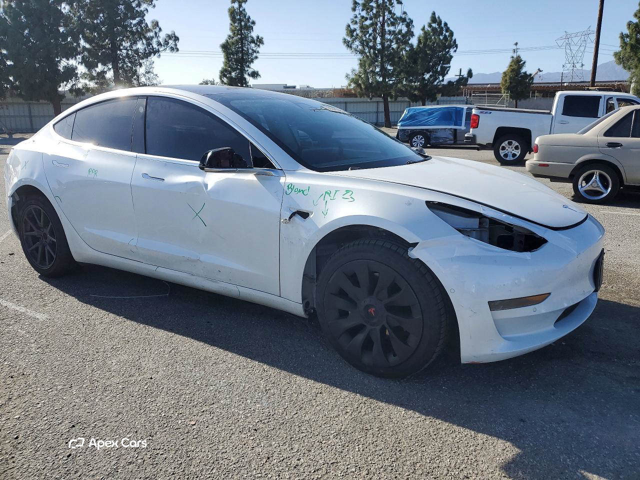 Tesla Model 3 2020