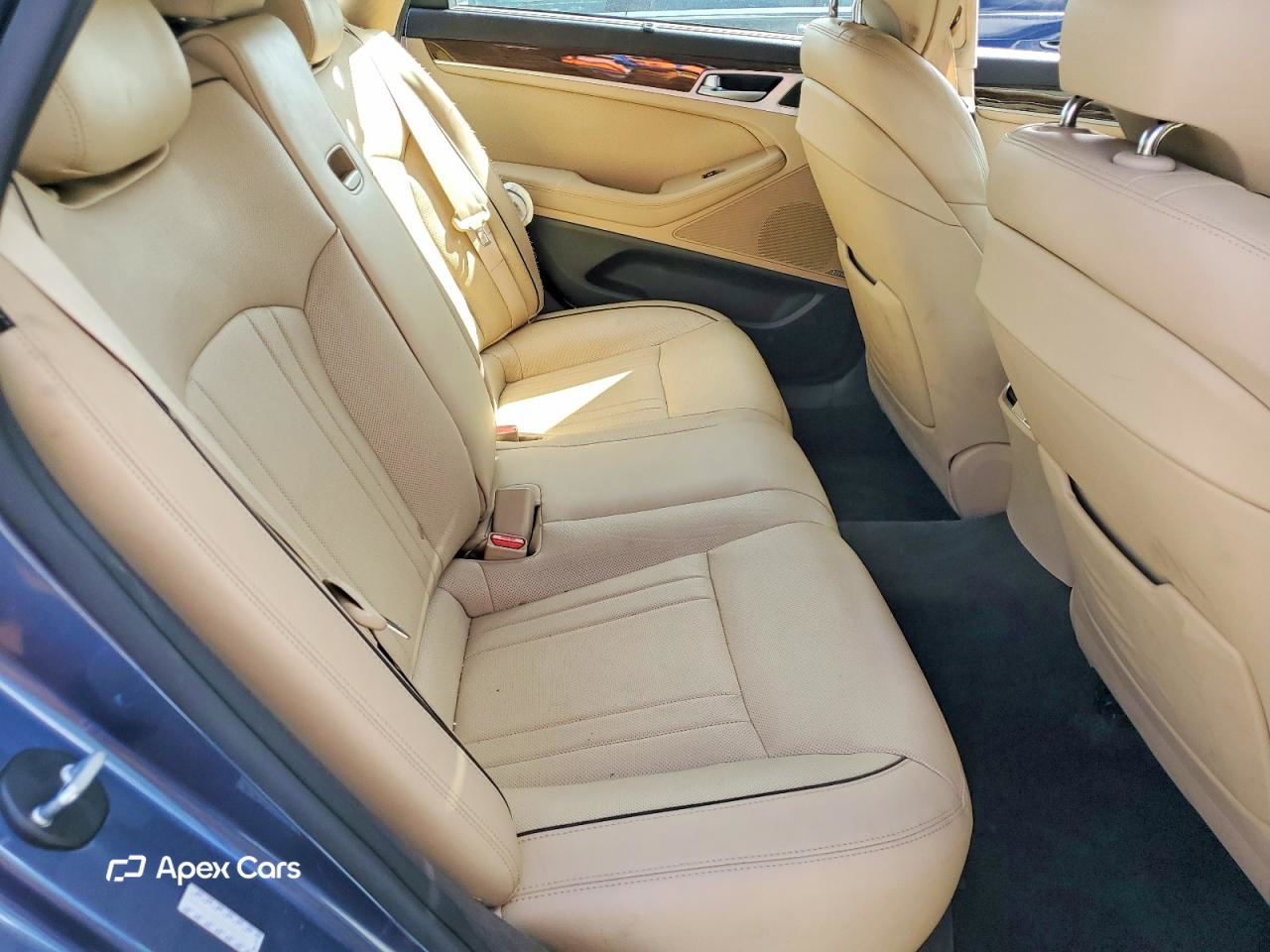 Hyundai Genesis 2015