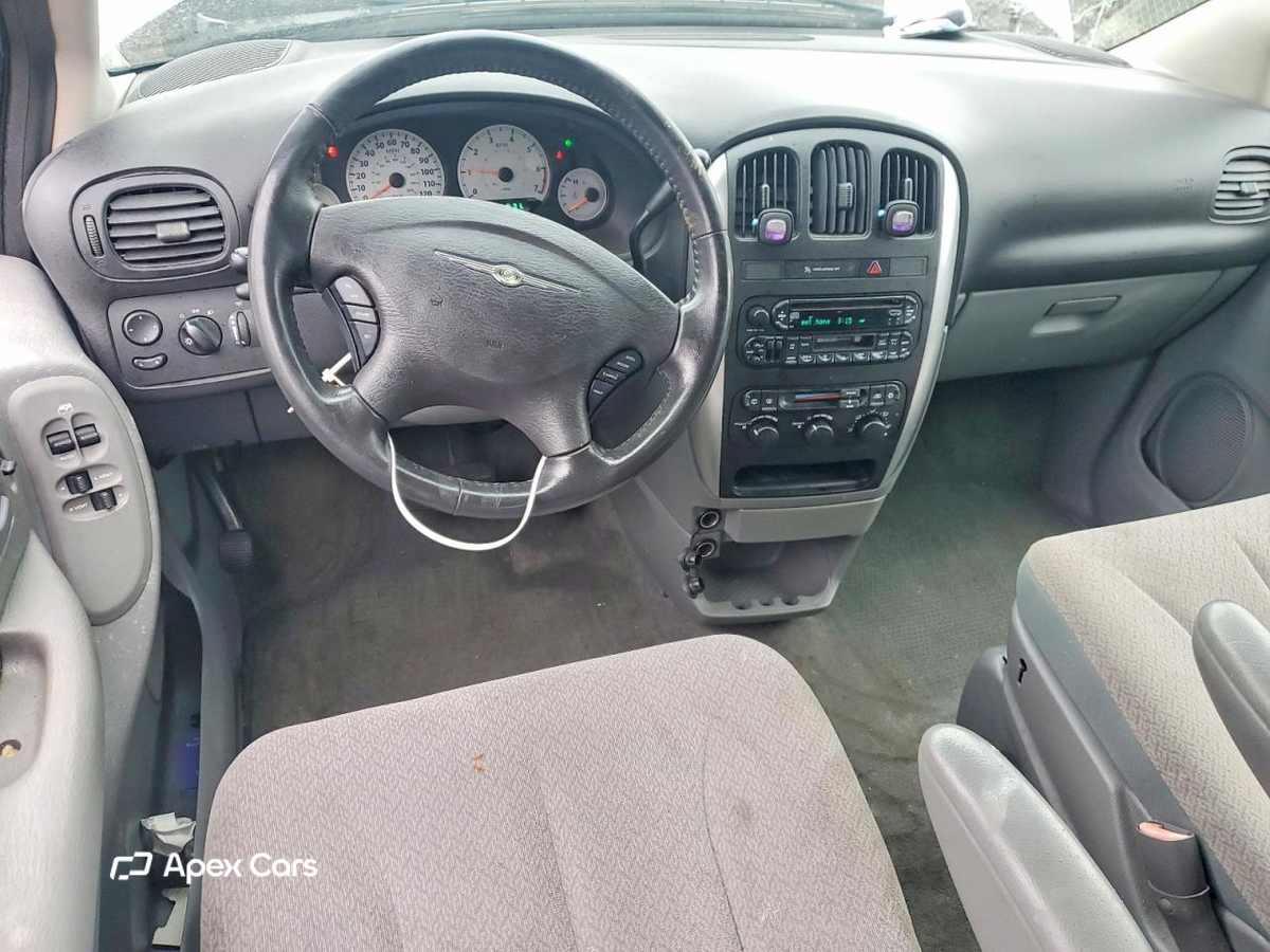 Chrysler  2006