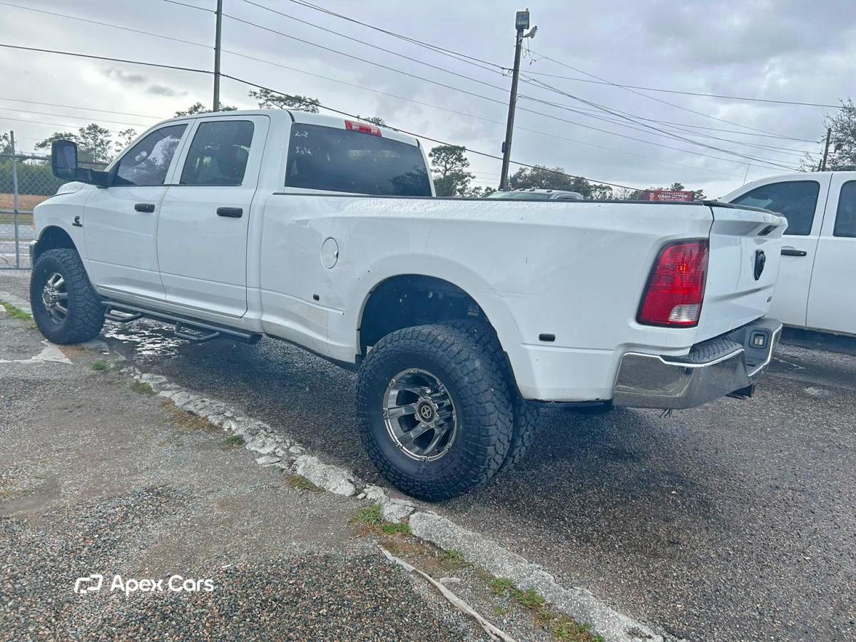 Dodge RAM 2012