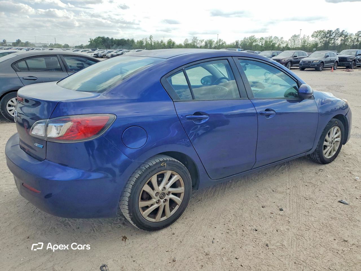 Mazda 3 2013