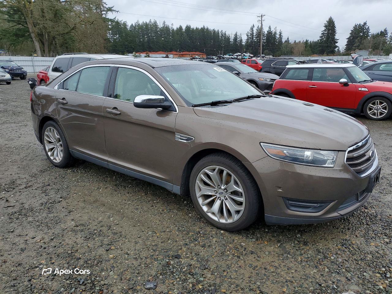 Ford Taurus 2015