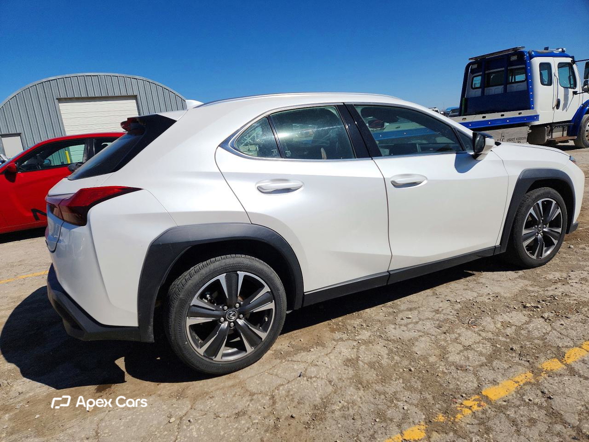 Lexus UX 2019