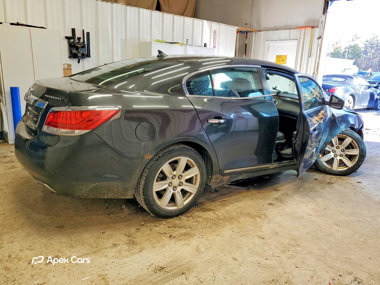 Buick LaCrosse 2012