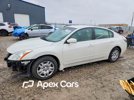 Nissan Altima 2011 - Image 1 of 13