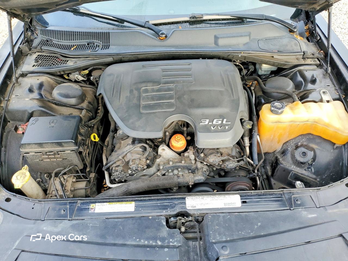 Dodge Challenger 2011