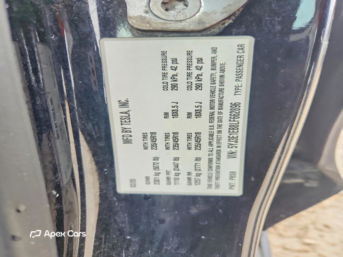 Tesla Model 3 2020