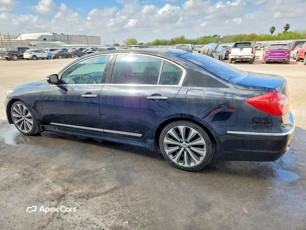 Hyundai Genesis 2014