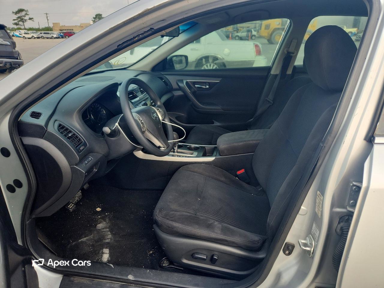 Nissan Altima 2015