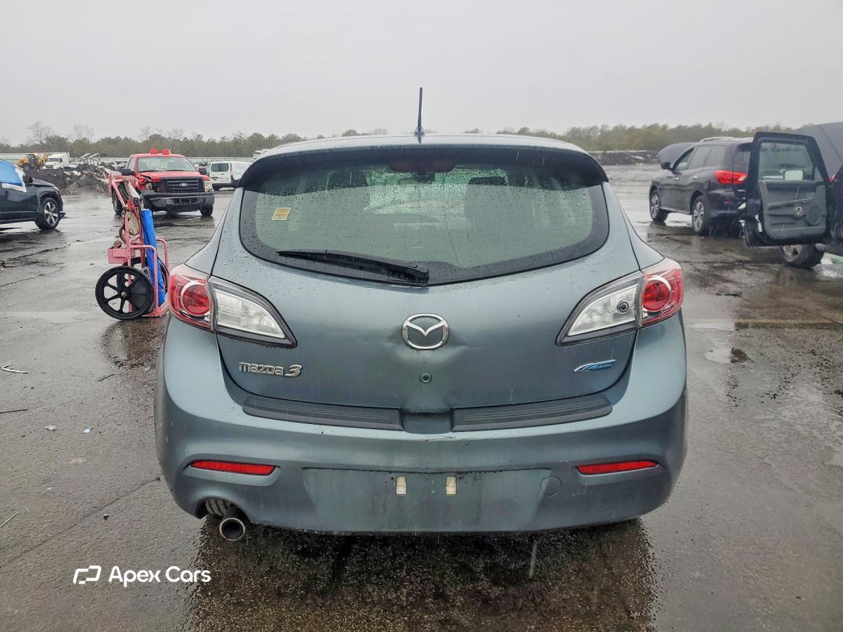 Mazda 3 2013
