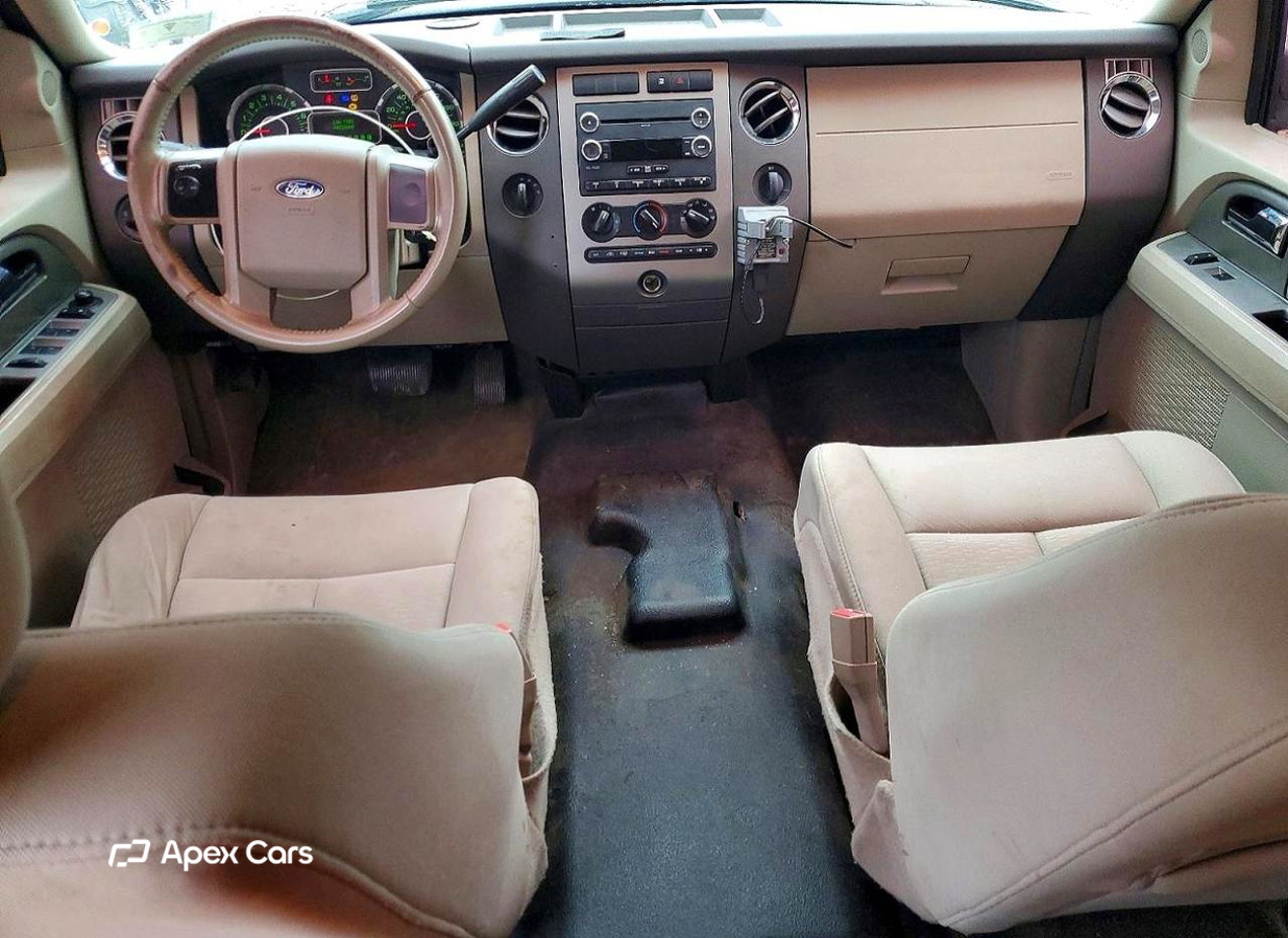 Ford Expedition 2012