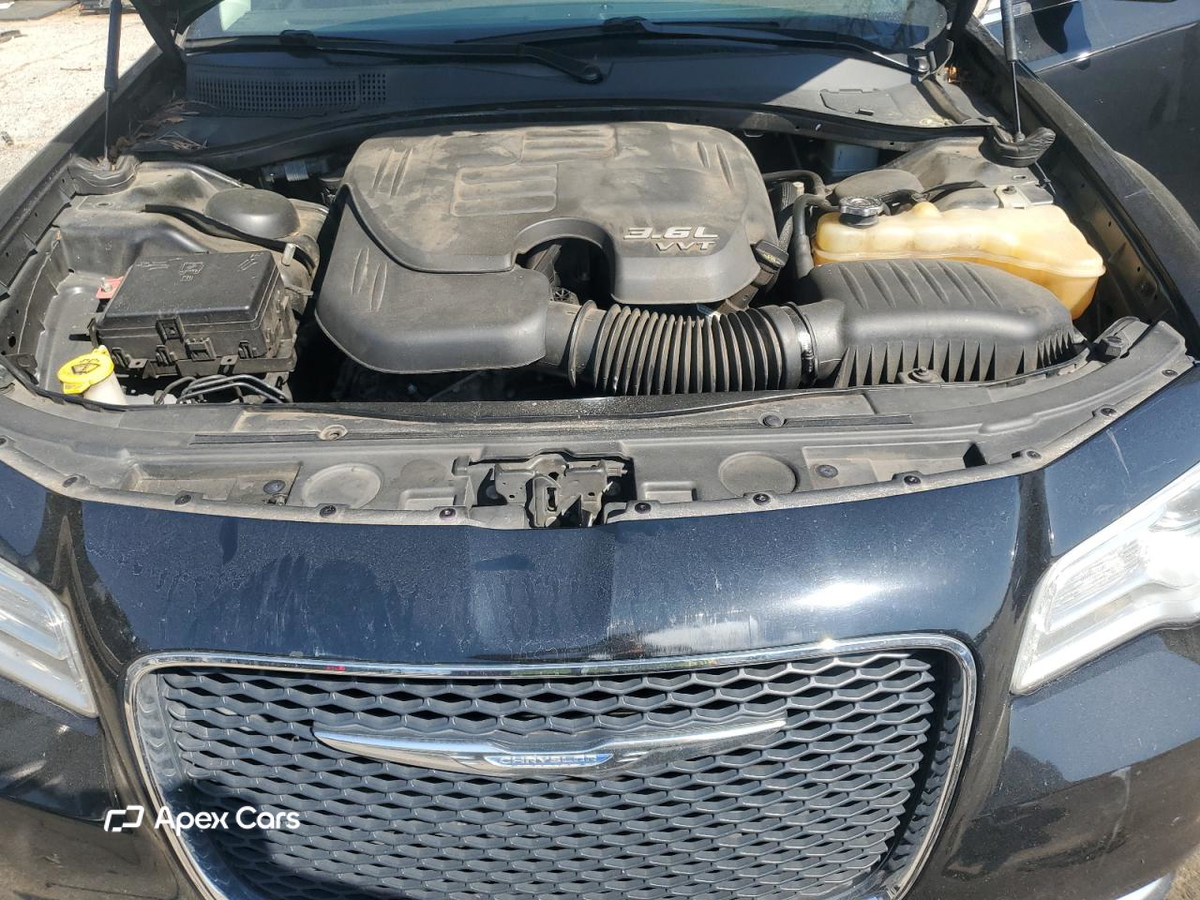 Chrysler 300 2018