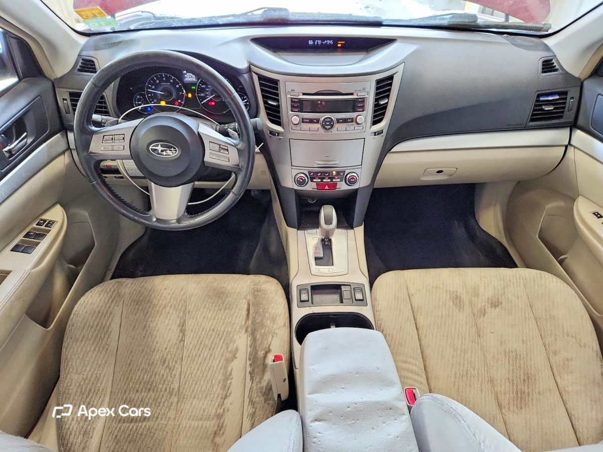 Subaru Outback 2011