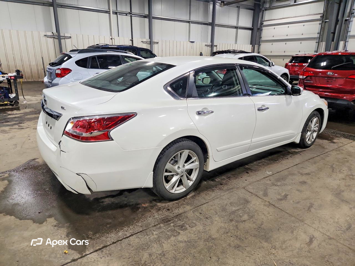 Nissan Altima 2015