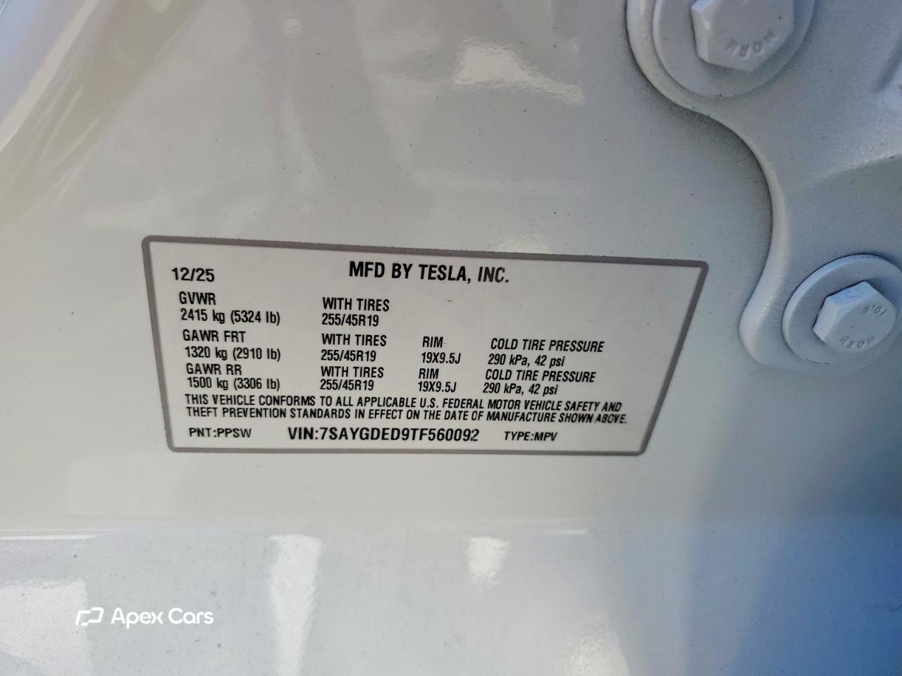 Tesla Model Y 2026