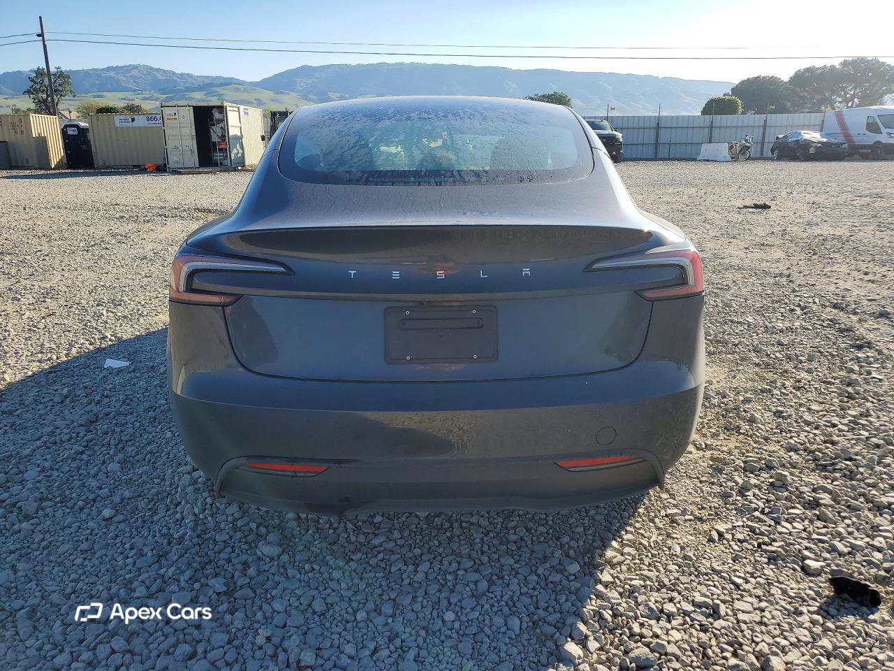 Tesla Model 3 2025
