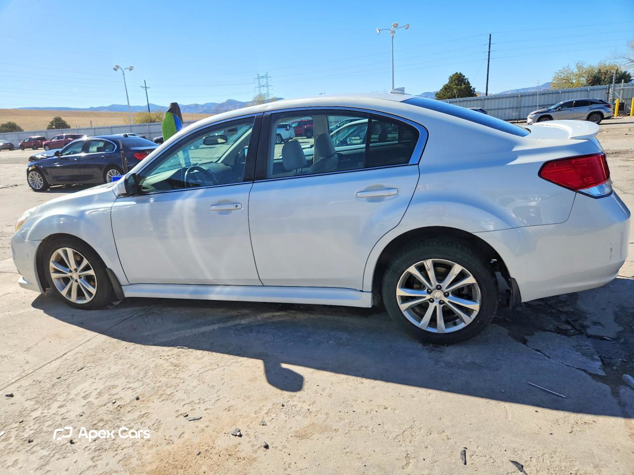 Subaru Legacy 2014