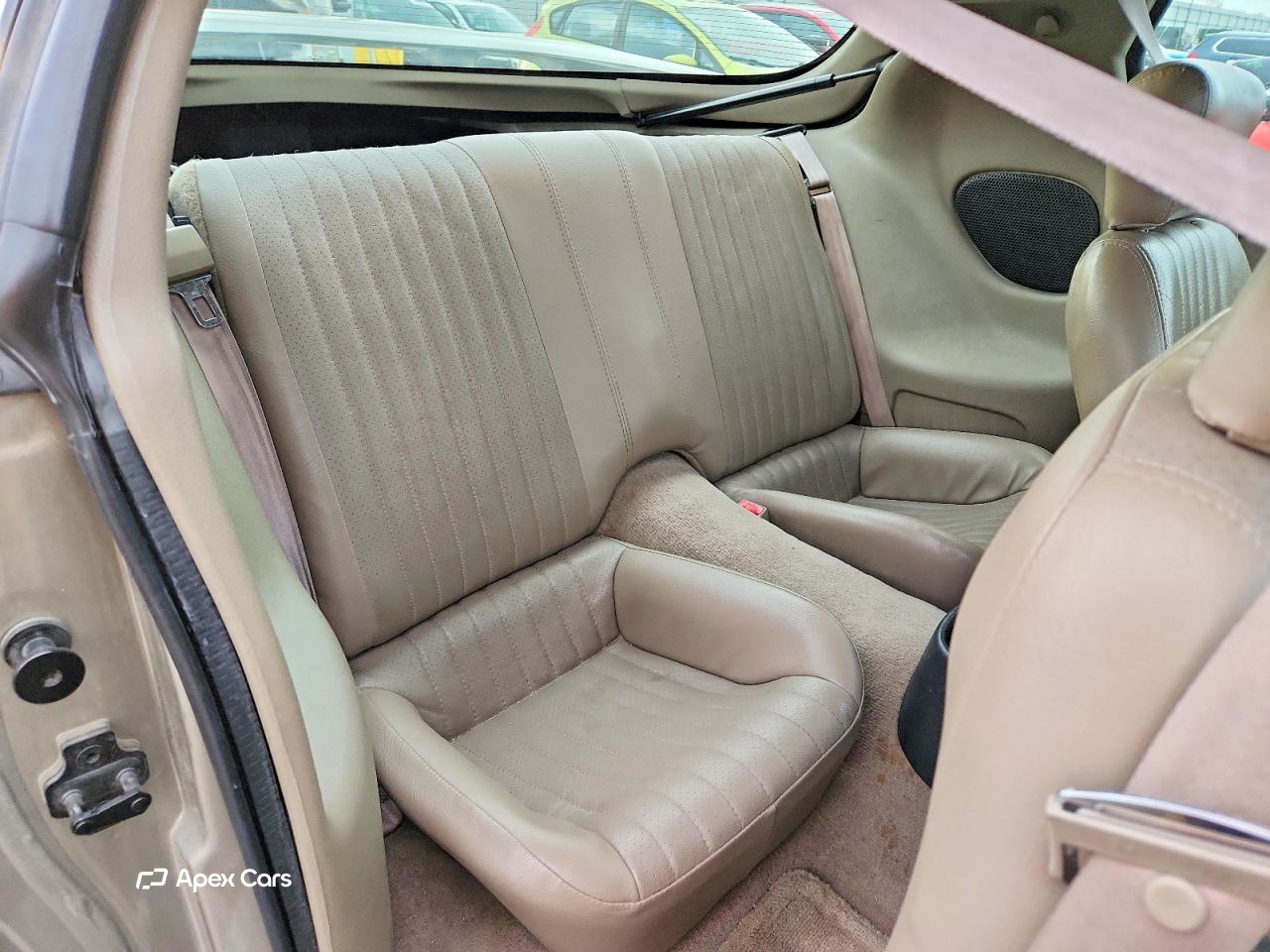 Pontiac Firebird 2000