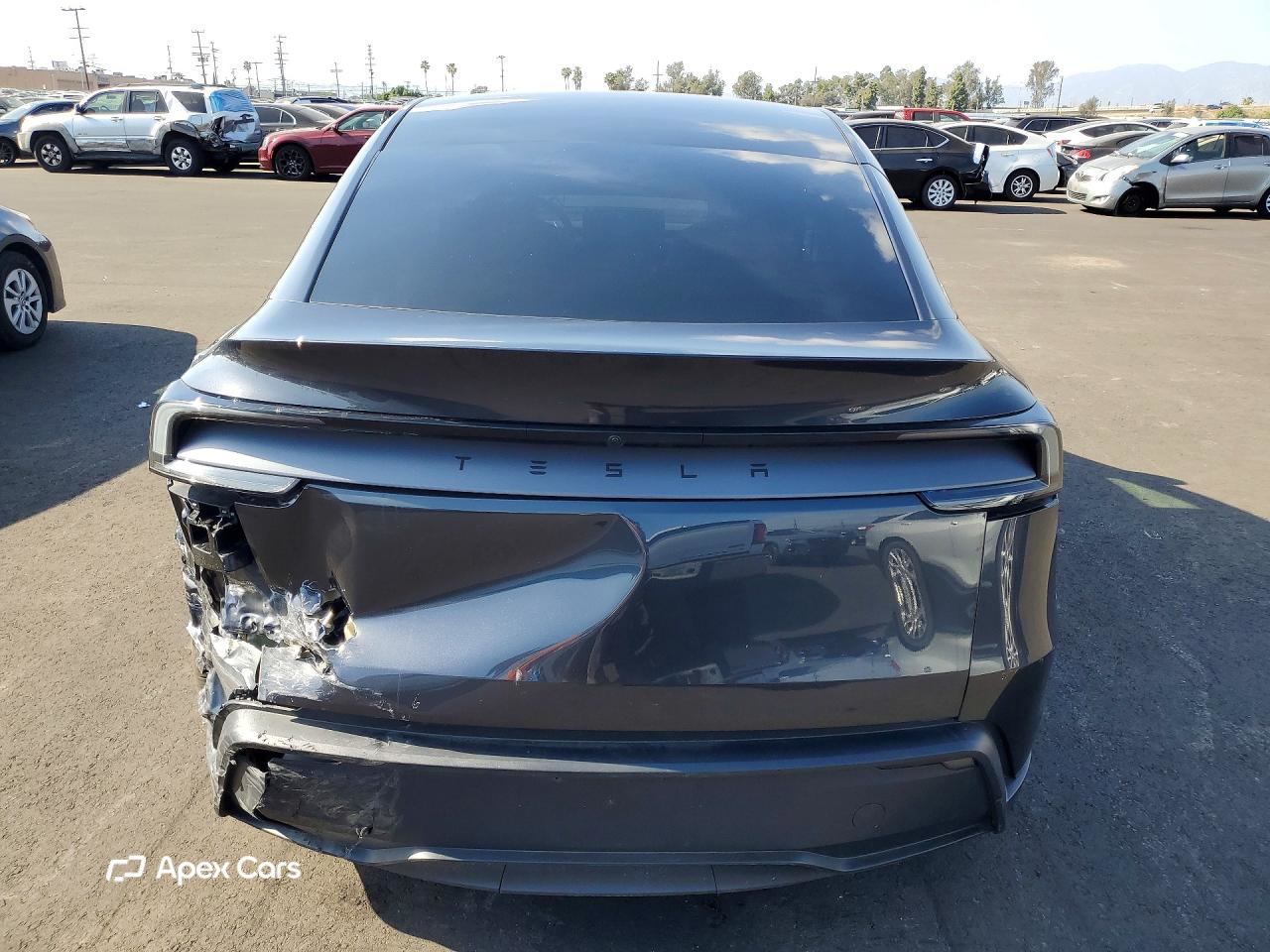 Tesla Model Y 2026