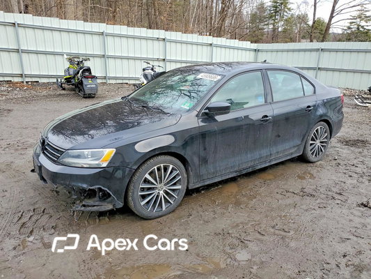 Volkswagen Jetta 2015 - Image 1 of 12