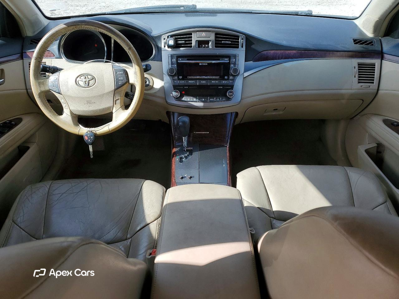 Toyota Avalon 2011