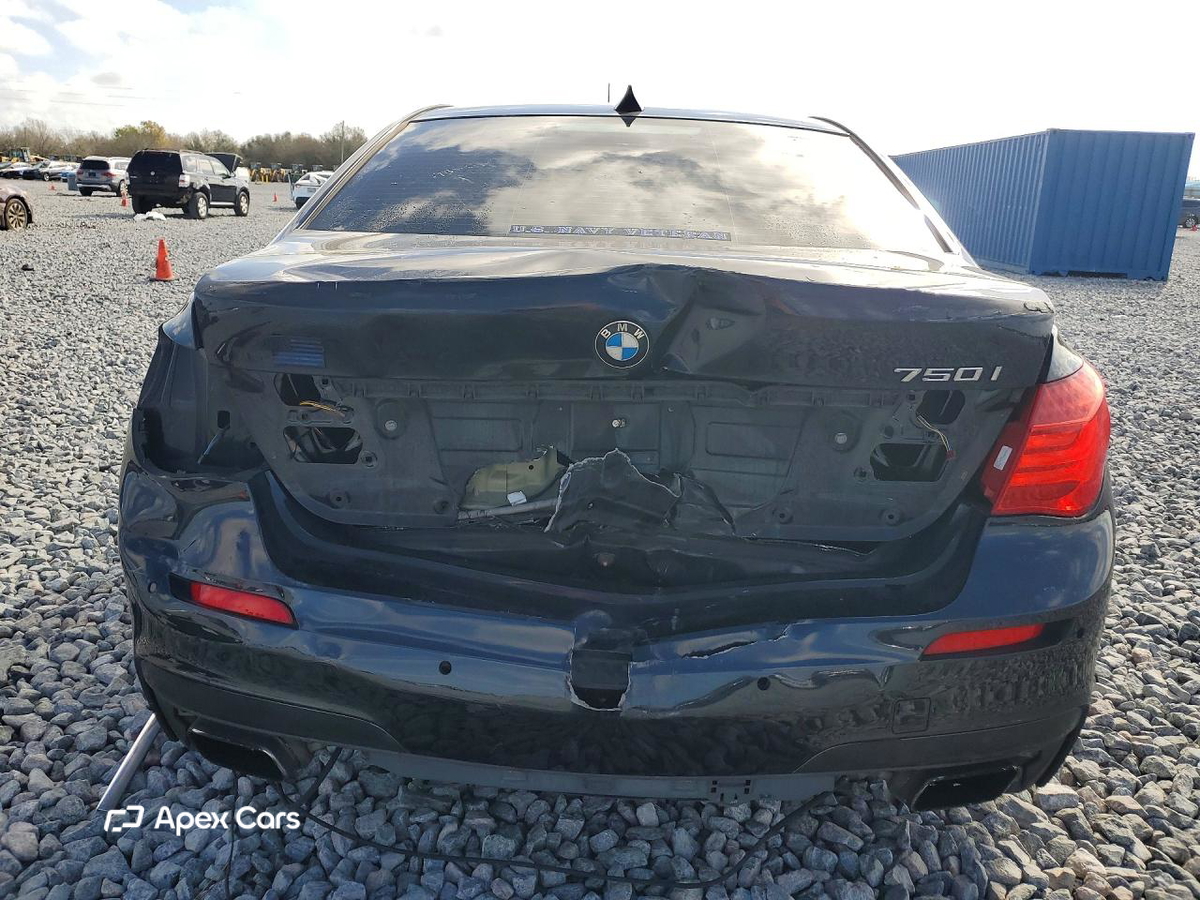 BMW Series 7 2010