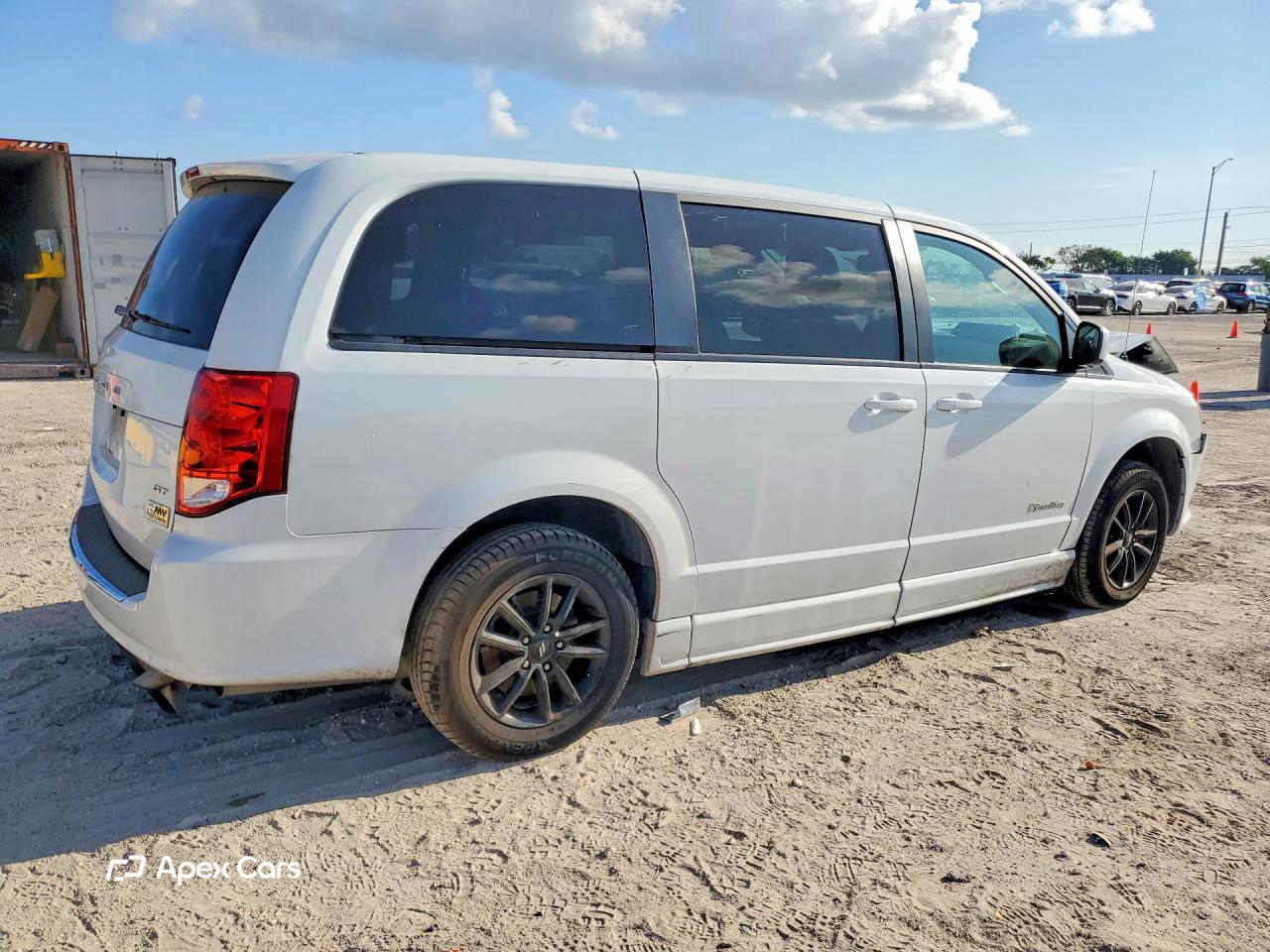 Dodge Caravan 2020