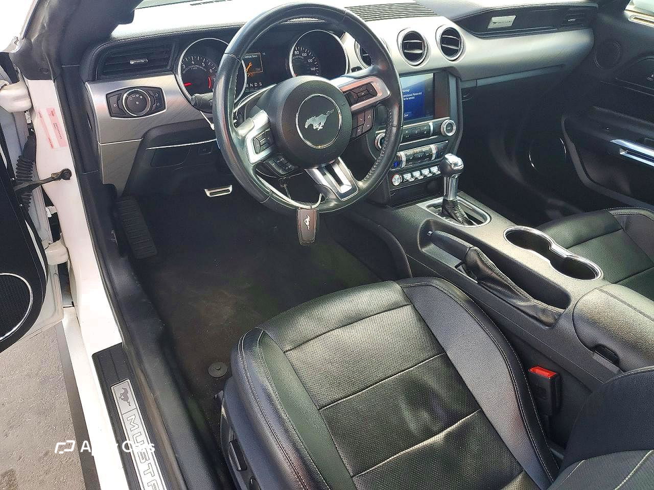 Ford Mustang 2021