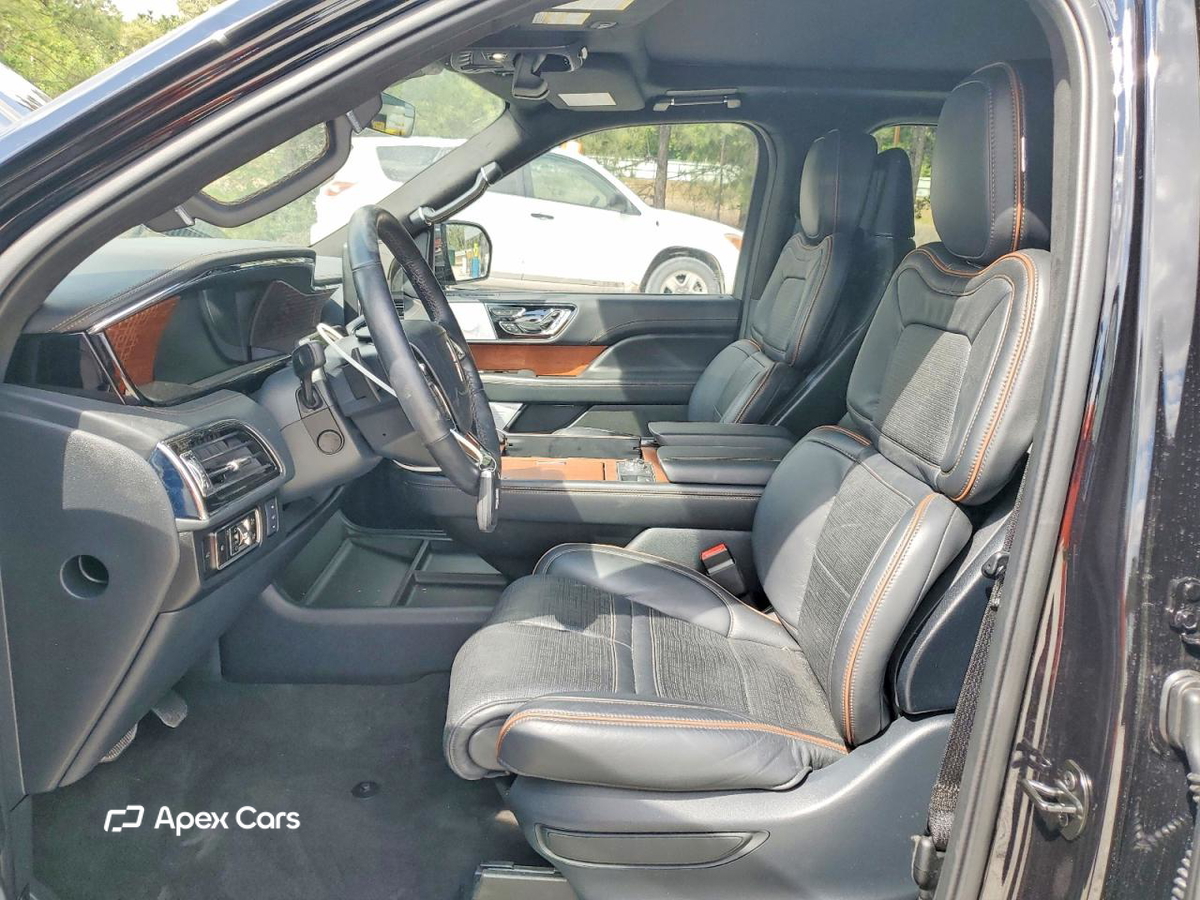 Lincoln Navigator 2023