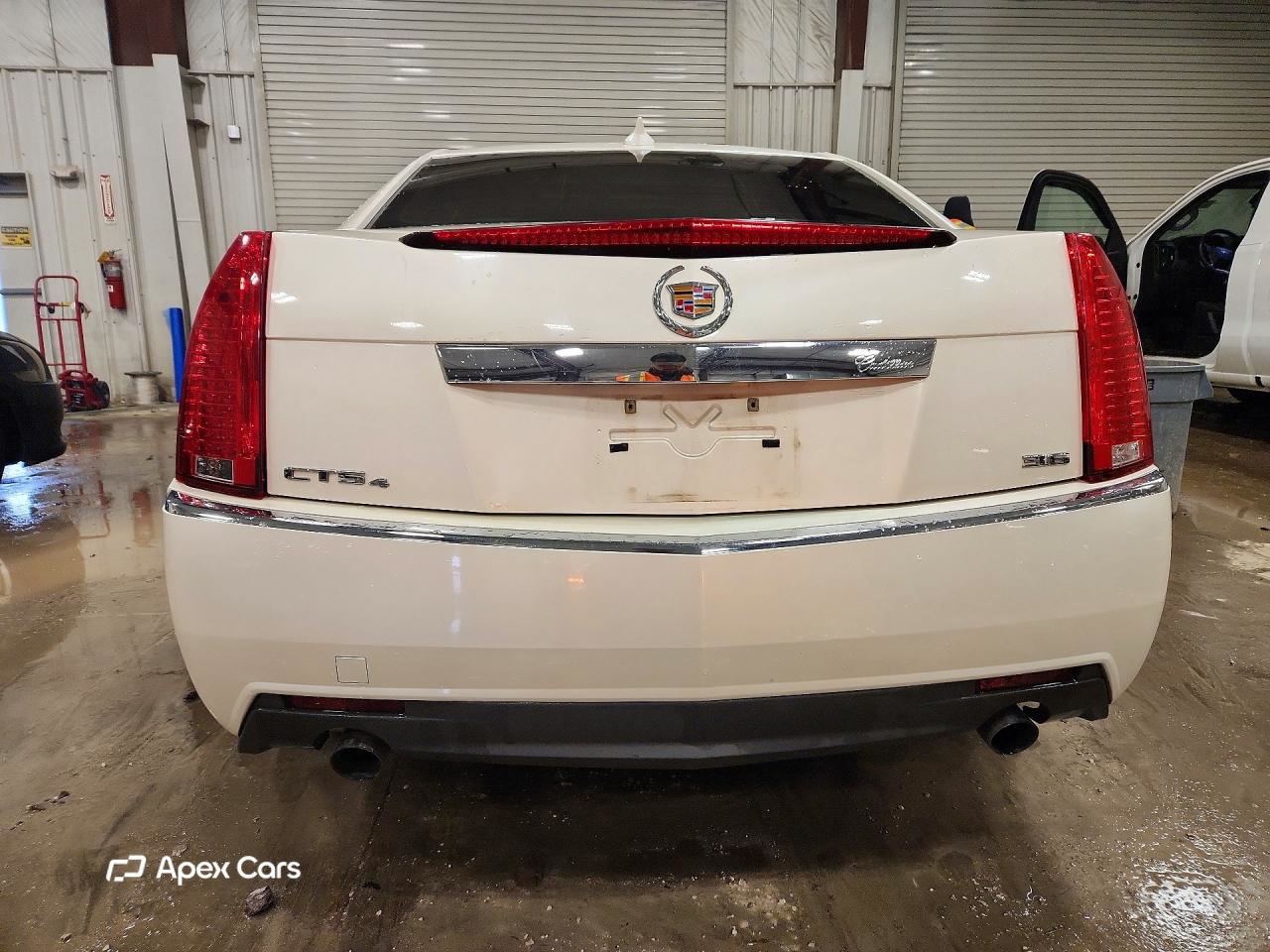 Cadillac CTS 2011