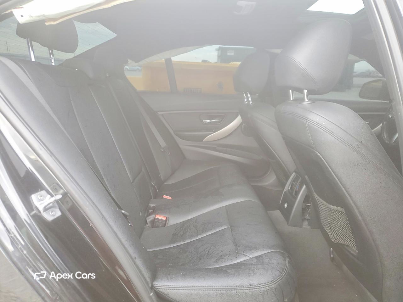 BMW Series 3 2016