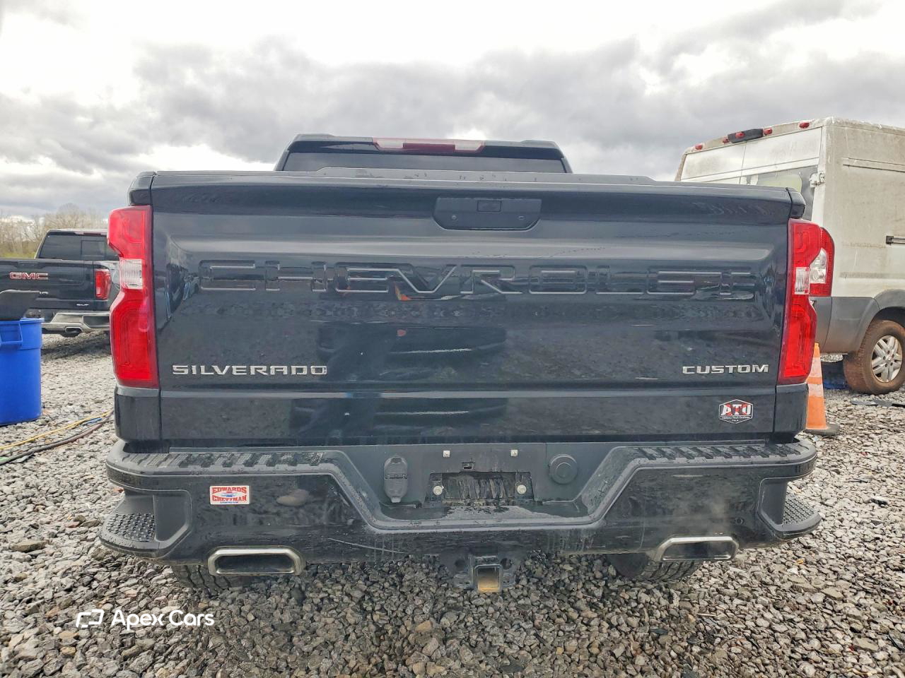 Chevrolet Silverado 2021