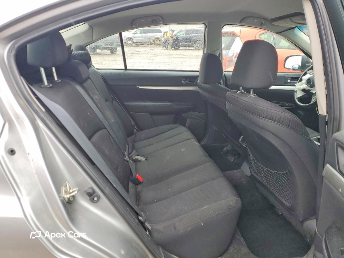 Subaru Legacy 2011