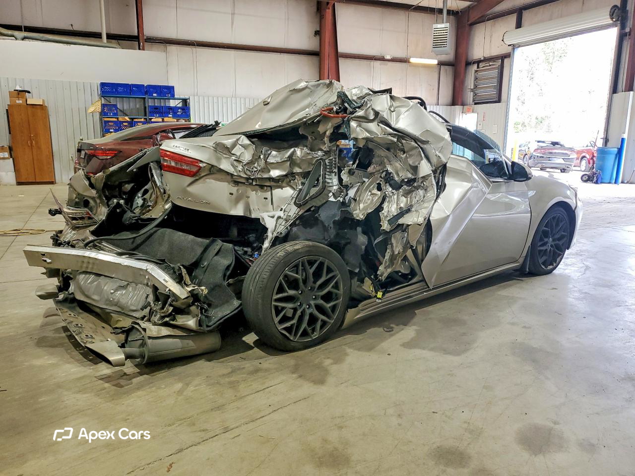 Toyota Avalon 2016