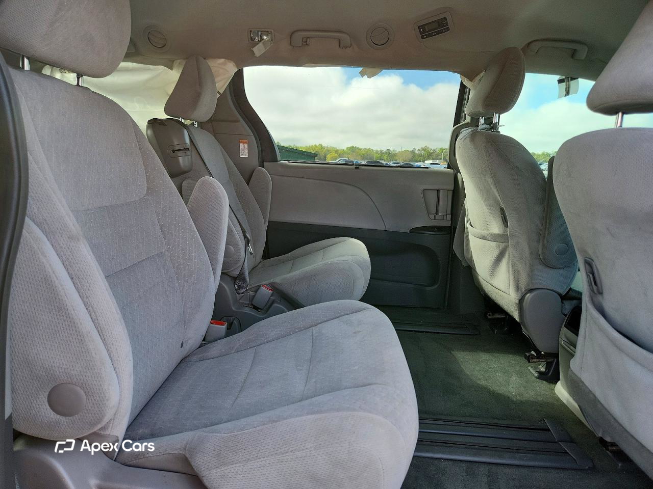 Toyota Sienna 2015